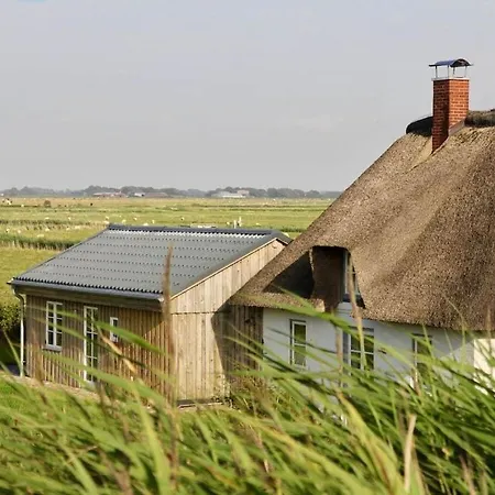 With 3 Bedrooms Vakantiehuis