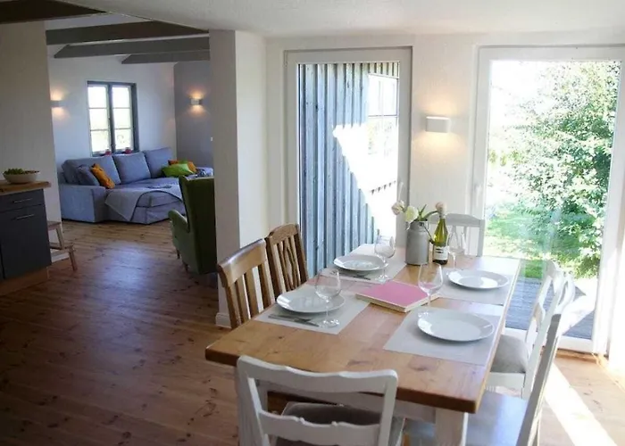 With 3 Bedrooms Vakantiehuis Westerhever
